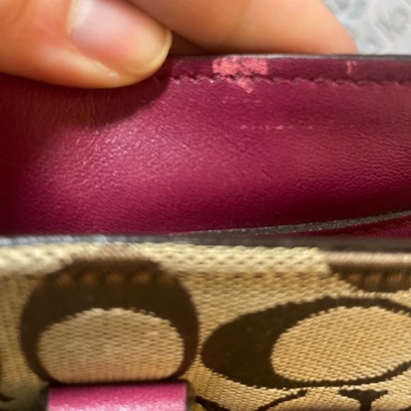 Coach Legacy Signature Carryall in Tan and Burgundy - Picture 6 of 8